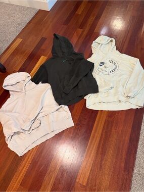 Nike womens sweatshirts